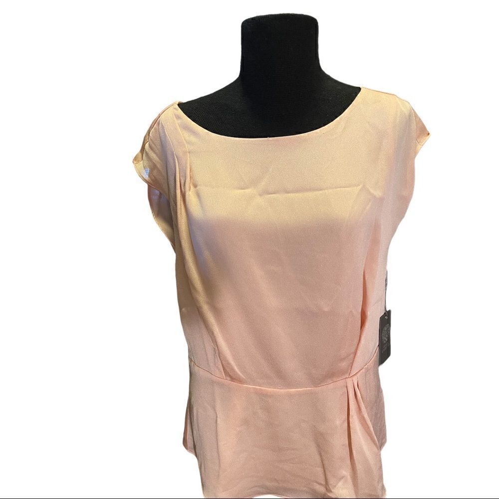 NWT Vince Camuto Women's Extend Shoulder Cinced Waist Blouse, Apricot Cream, S